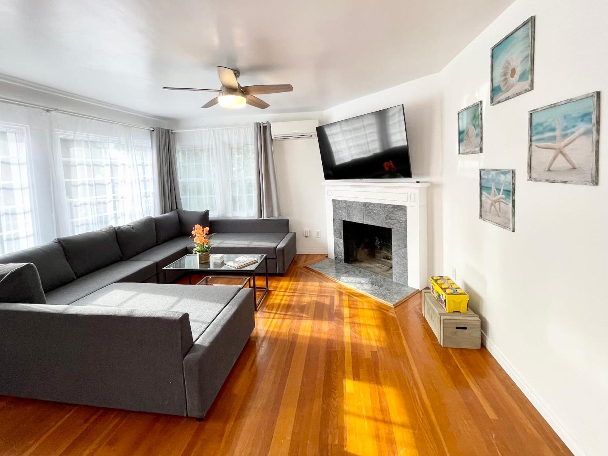 2 Bedroom - Ocean View Hot Tub Parking - 8 Guest *